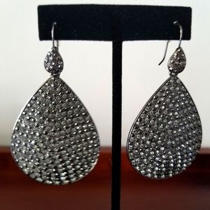 ⚜BCBG Max Azria Pave Earrings in Gunmetal⚜